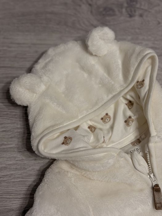 Плюшевий чоловічок 9-12м. з капюшоном для дитини. Флісовий комбенізон.