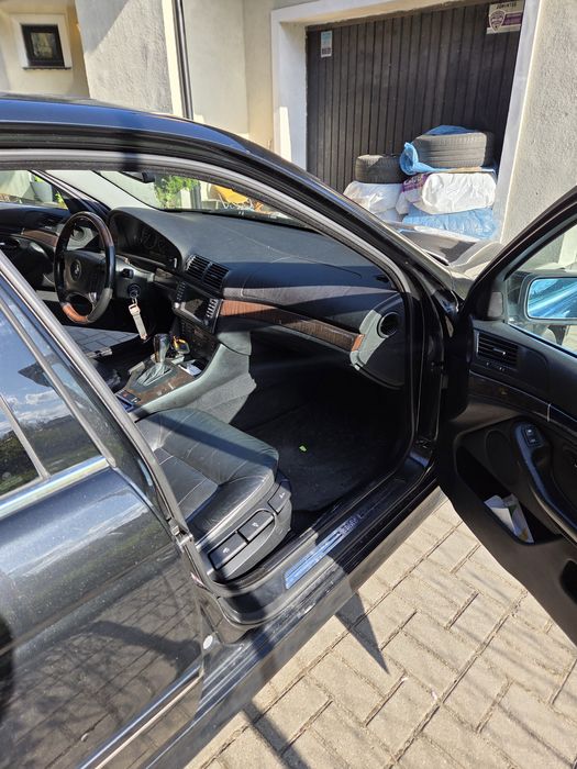 BMW 525i e39 2003