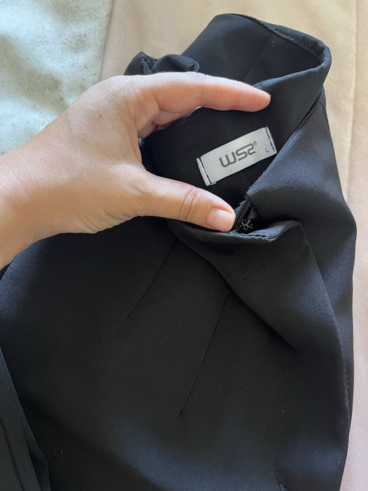 Calça estilo zara preta como nova!