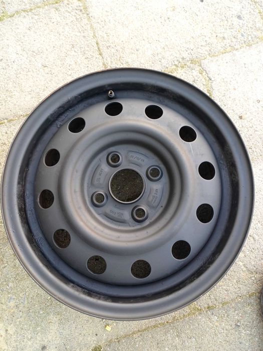 Felga stalowa suzuki splah 14"