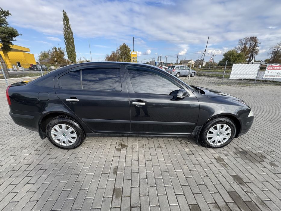 Терміново! Продам Skoda Octavia A5 Elegance 2.0 FSI / 110 kW