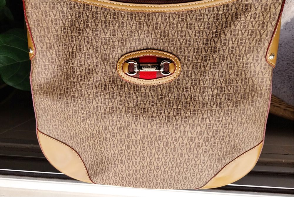 Bolsa em pele original Victor Hugo