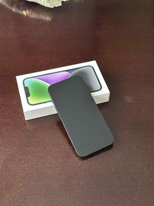 I.Phone 14   128 gb kolor midnight