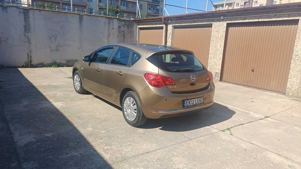 Sprzedam Opel Astra J Salon Polska