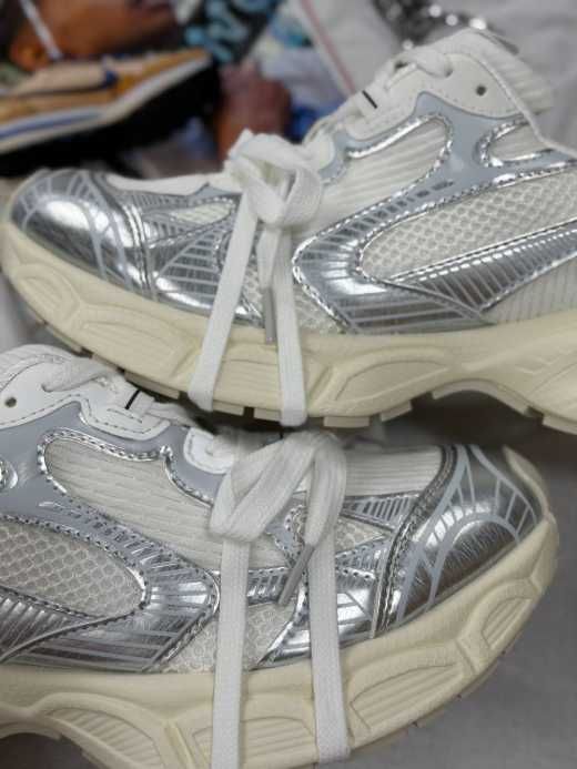 Balenciaga 3XL White Silver
