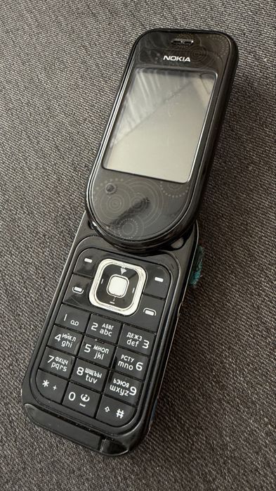 Телефон Nokia 7373