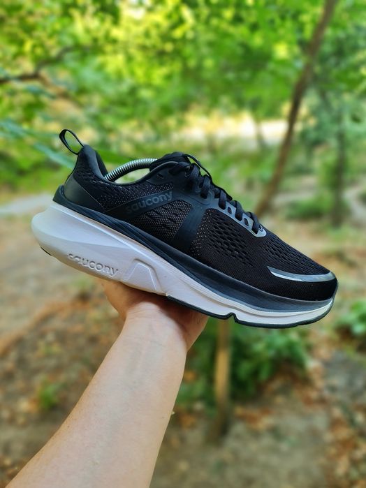 Оригинальные кроссовки Saucony Guide 18 Wide Black, 41р. 26см.