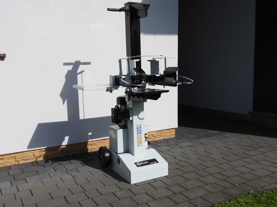 Łuparka do drewna Lumag, rębak, duży nacisk tłoka 8 ton, na prąd 230V