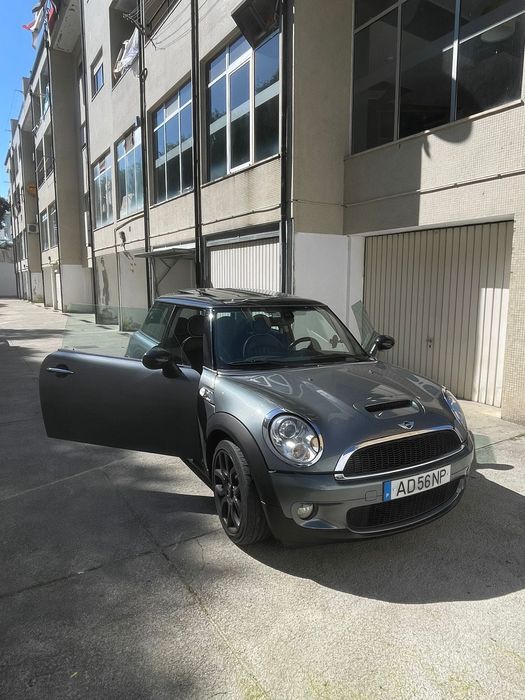 Mini Cooper S.