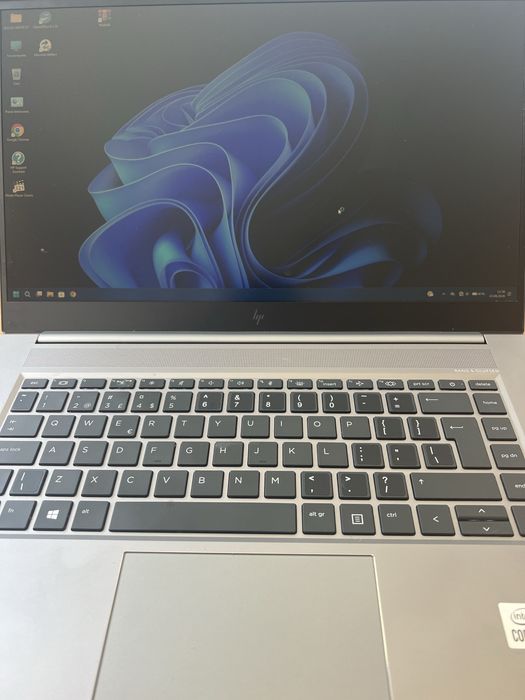 Laptop hp zbook create g7 + stacja dokujaca