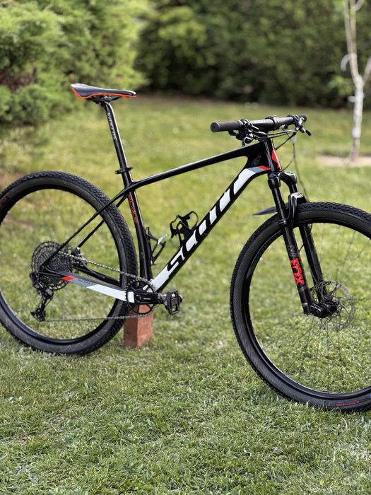 Scott scale 930 2019, rozmiar L,carbon