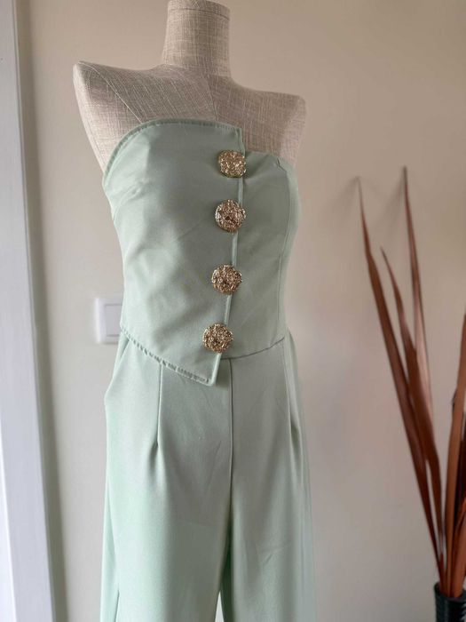 Macacão muito elegante