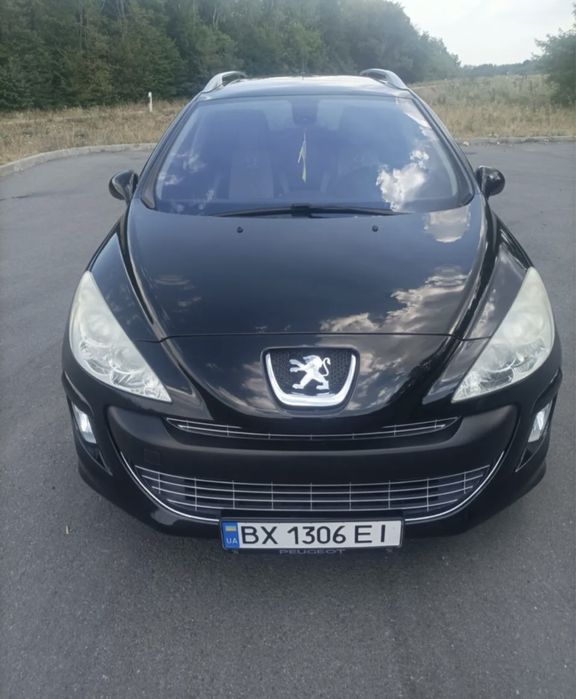 Пежо 308 св автомобіль