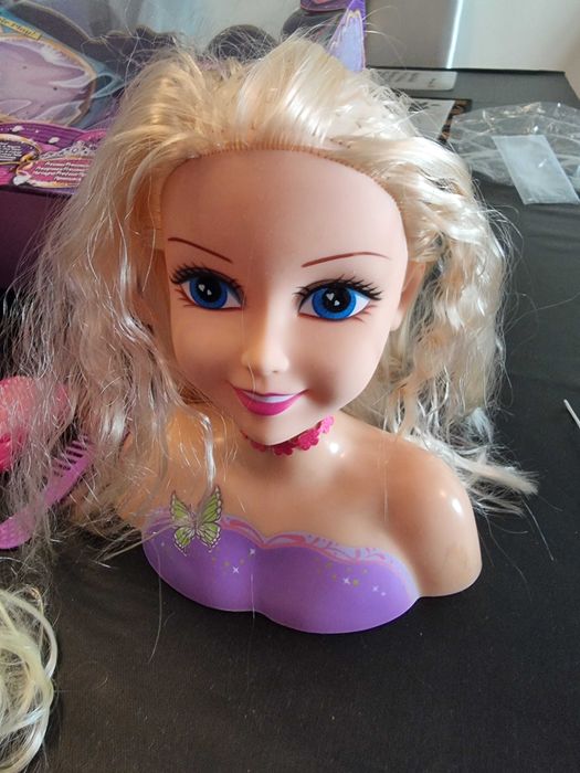 Busto de Boneca Sparkle Girlz p/ criar estilos Deluxe Sparkle´n Style