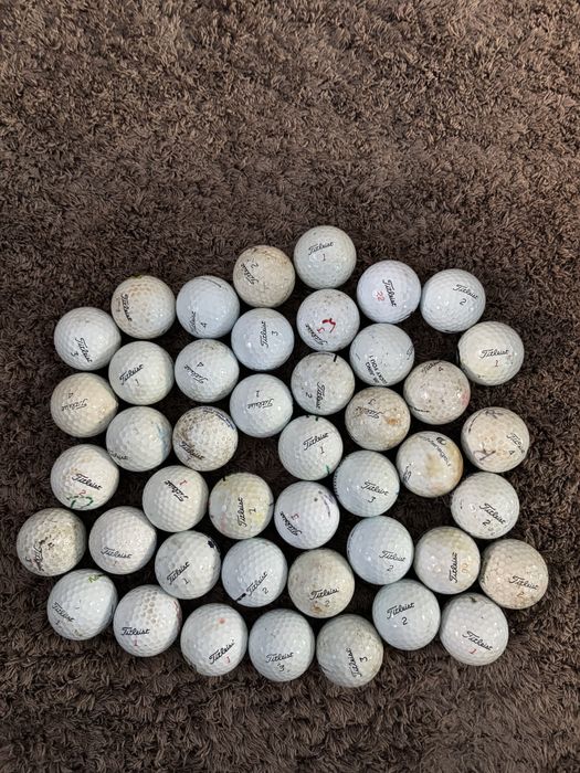 Мʼячі для гольфу/Шарики для гольфа/Titleist