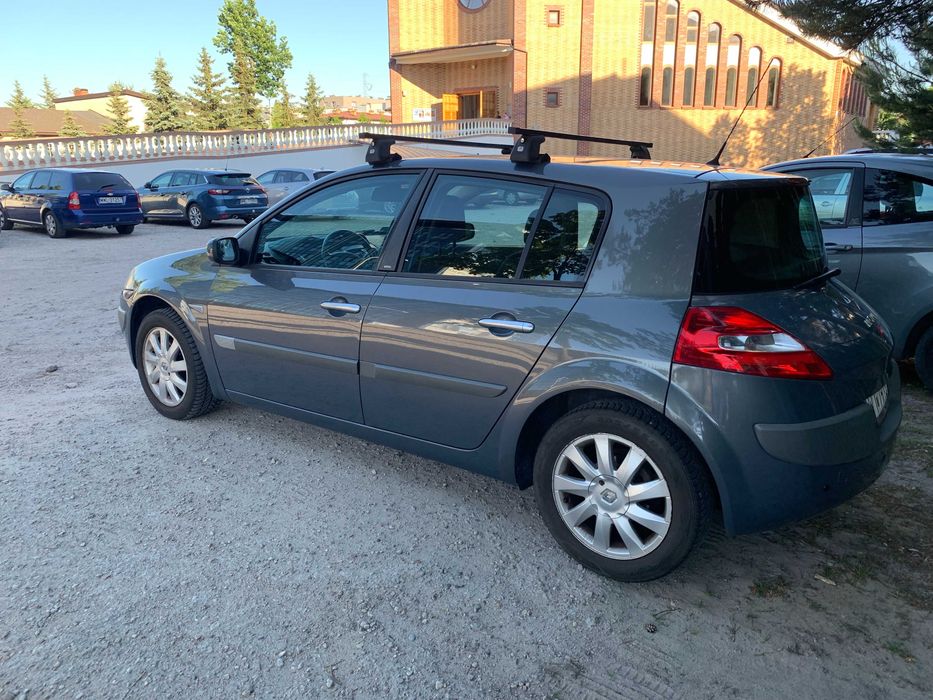 Sprzedam swoje ukochane autko Renault Megane 1.6 Hatchback
