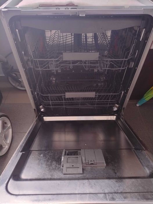 Zmywarka wolnostojąca Whirlpool