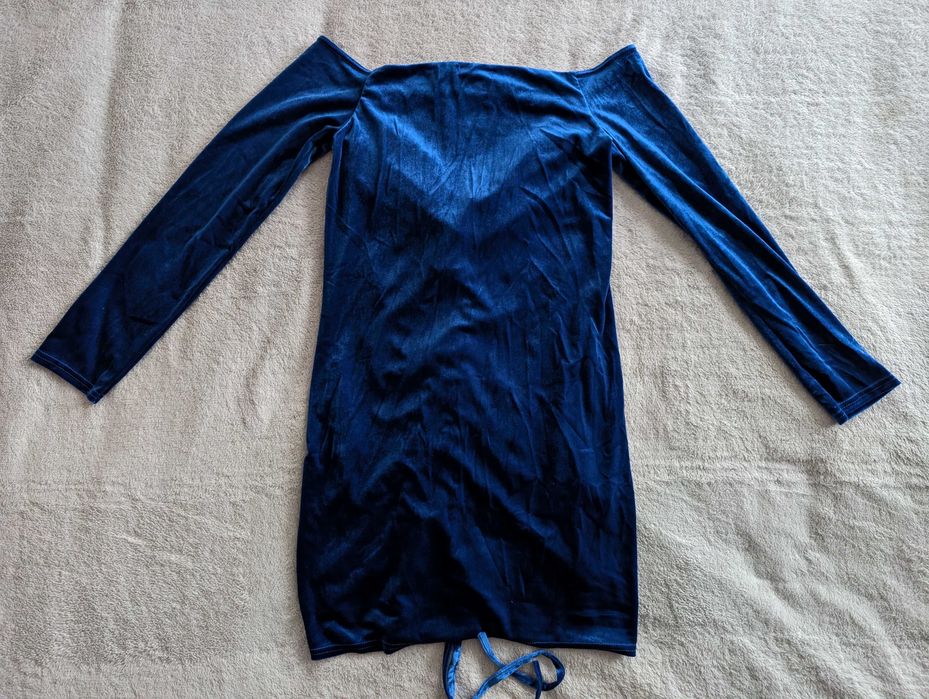 Niebieska chabrowa elegancka welurowa marszczona sukienka 42 jak nowa