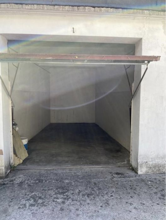Garagem fechada no Bolhão/Porto (não vende)