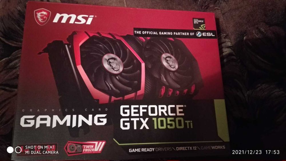 Продам настольный компьютер с периферией