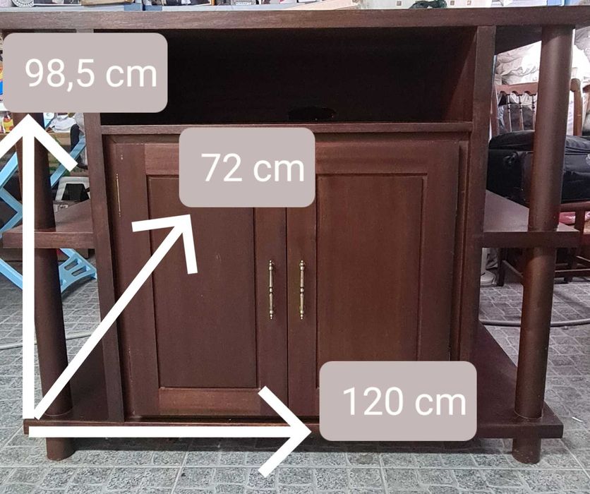 Móvel peça única em excelente estado