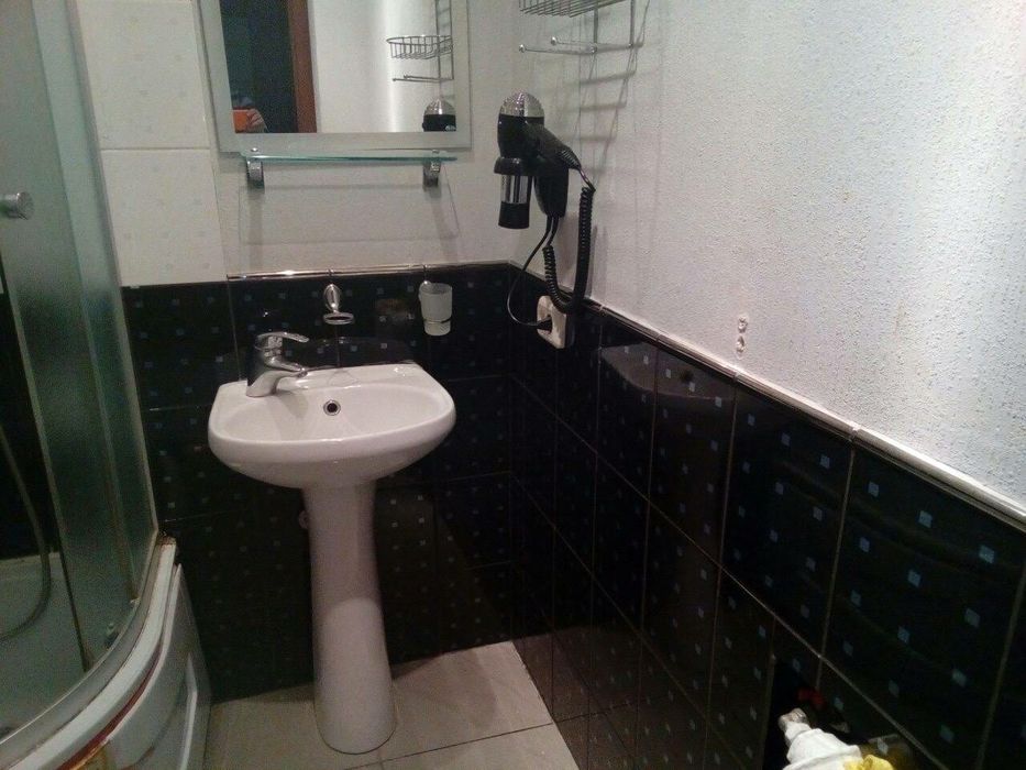 Сдам квартиру посуточно на Калиновой.