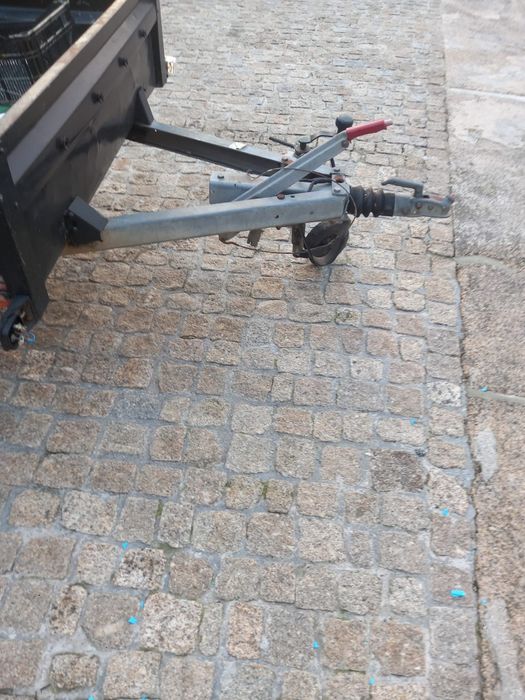 Reboque de 1200kg