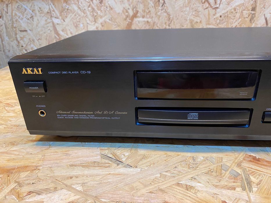 Akai cd odtwarzacz CD 19