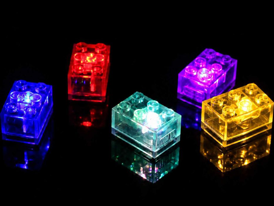 Светящиеся LED блоки для конструкторов Lego, набор 5 штук
