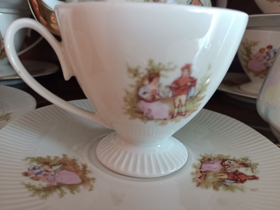Porcelana Chodzież "Miłość Wiedeńska" dla 12 osób