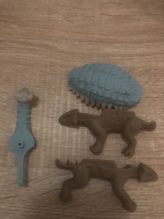 Happy meal Jurassic world (Dinossauro Ankylosaurus
