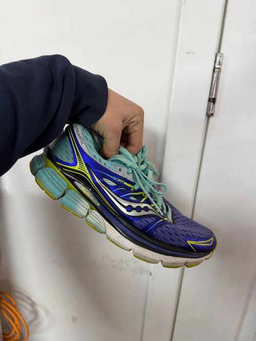 Кросівки Saucony Shadow поставка обуви саукони взуття олимпийка адидас