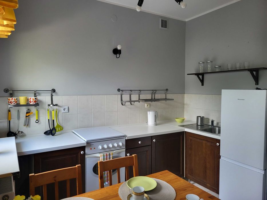 Ładna kawalerka 28m.Grunwald ul. Sieradzka 1750 zł !