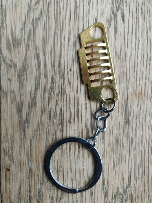 Brelok breloczek jeep metalowy