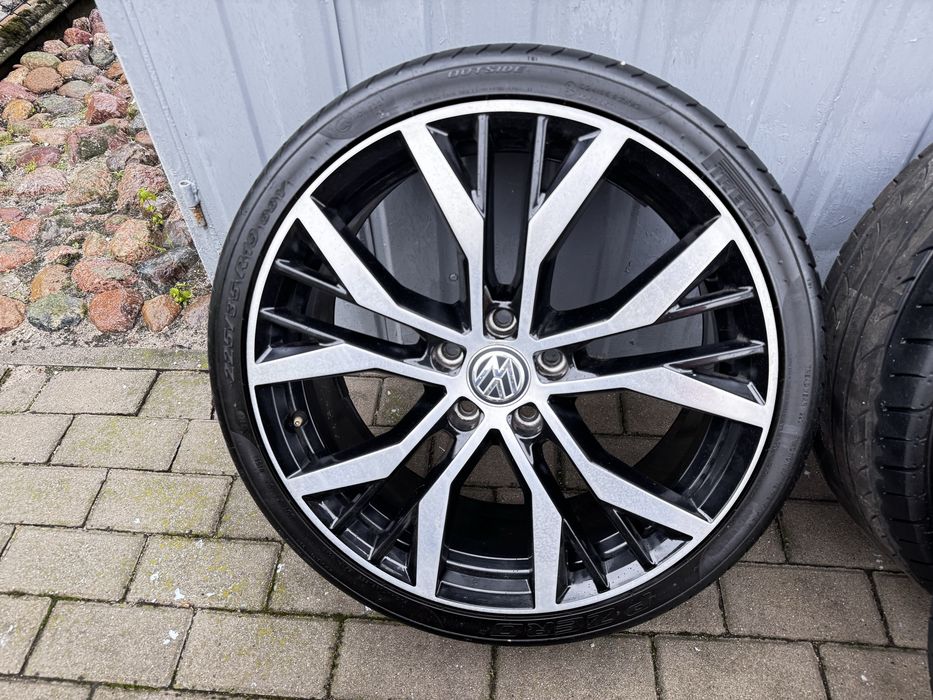 Felgi Vw Golf 7 19 35 225 orginal Vw