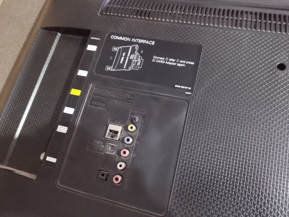 TV 42" Samsung com avaria