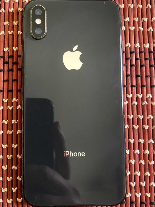 iPhone XS (preto)