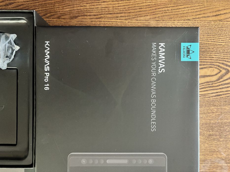 Tablet graficzny Huion Kamvas 16 pro