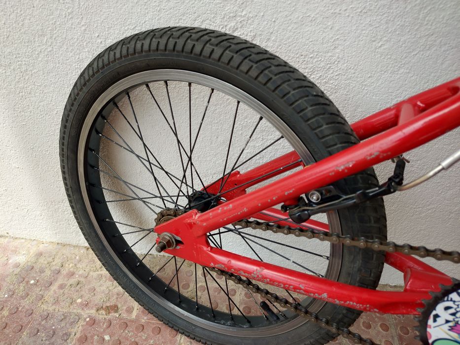 Bmx roda 20" pronta a andar, pneus óptimos