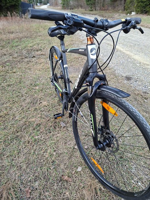 Rower GIANT ROAM L 28 cali przerzutki 3x9  hamulce tarczowe