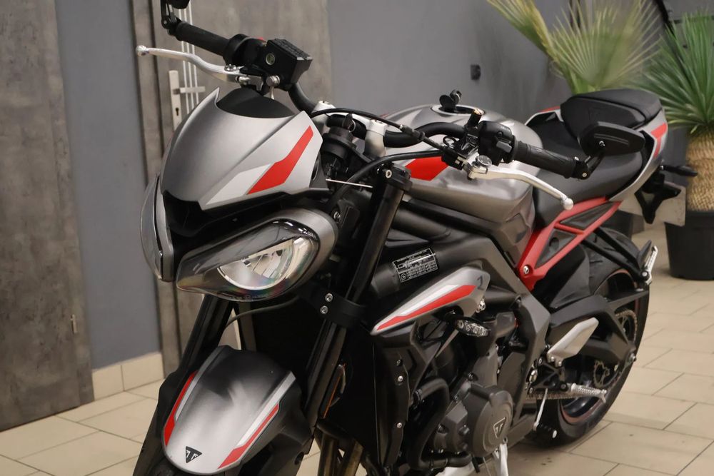 Triumph Street Triple 765 R Jak Nowy! Km Przebiegu Rs