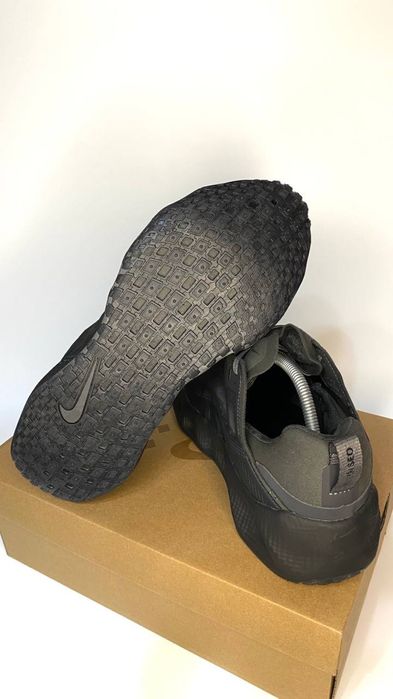 Кросівки Nike Ava Rover