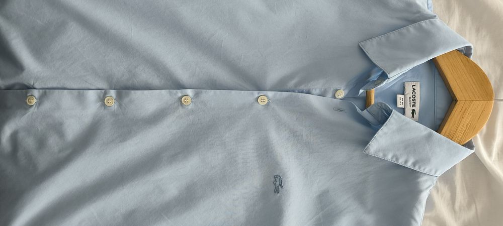 Lacoste camisa.                  .