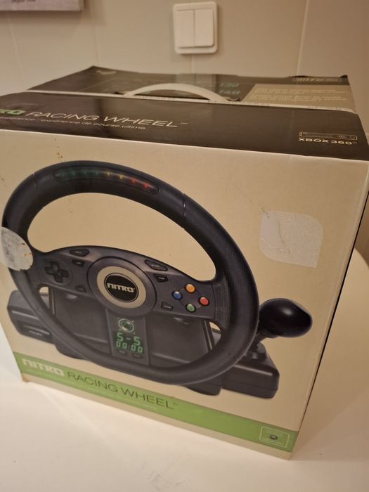 Volante Joytech Nitro Racing Wheel XBOX 360