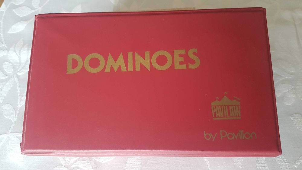 Dominoes by Pavilion - 56 Peças - com caixa