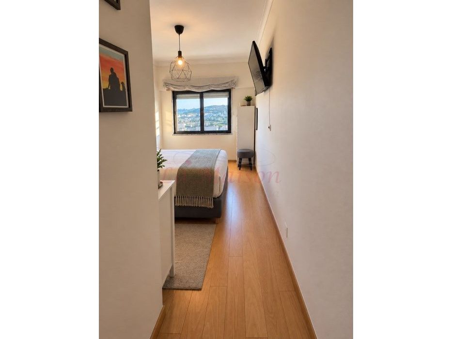 Apartamento T3 no Infantado