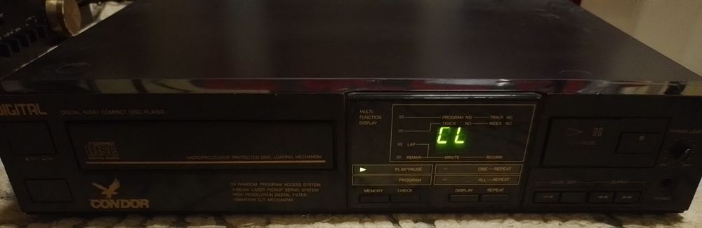 Odtwarzacz DVD Condor CD-880