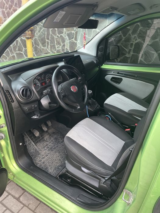 Фіат Qubo 1.3 оригінальний пасажир.