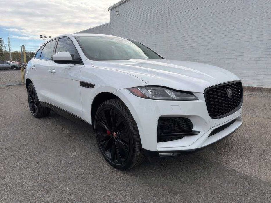 Jaguar F-PACE P250 S      2022