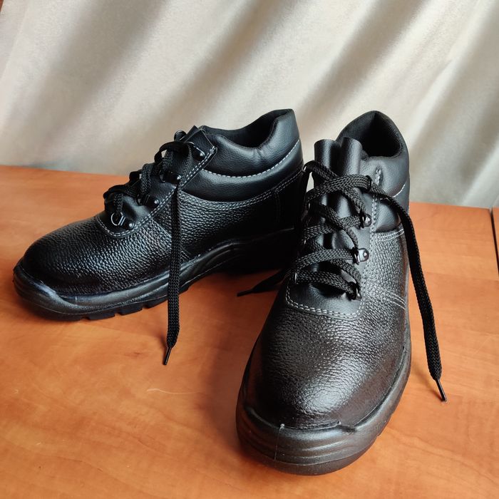 Нове! Робоче взуття черевики Antistatic 43 розмір